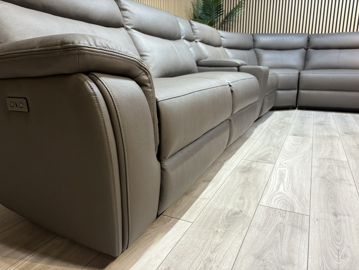 ScS - MAVERICK Fabric XL Modular 3 Corner 2 Sofa, Power Recliners - RRP £3,999
