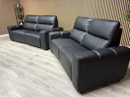 DFS Sample Bellagio Leather 3 Seater + 2 Seater Sofa Set, Power Recliners RRP: £3840