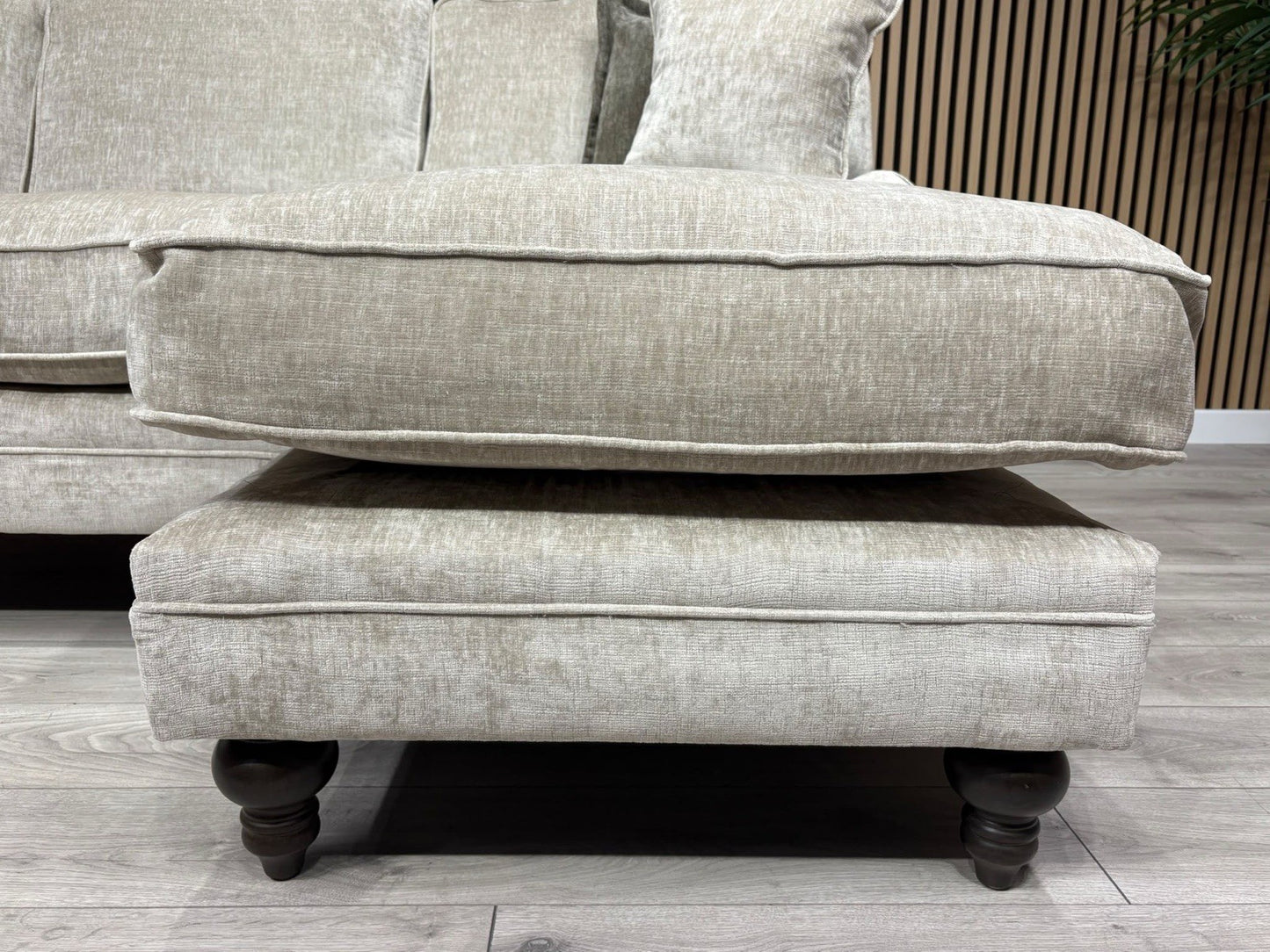 Laura Ashley HERITAGE Style Fabric 3 Seater Chaise Sofa - RRP £2,800