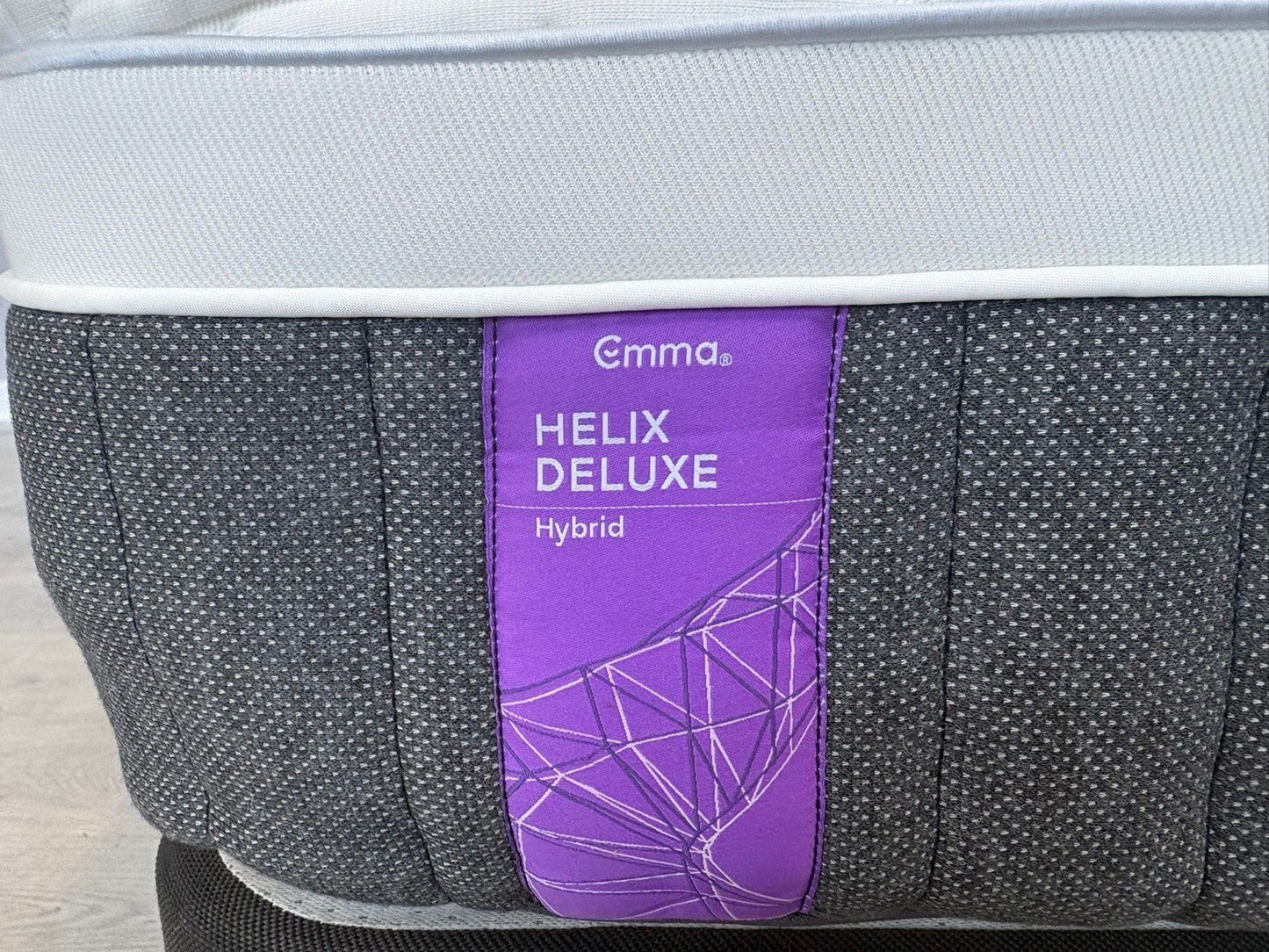 EMMA - Helix Hybrid Deluxe 5ft Kingsize Mattress - RRP £1,599