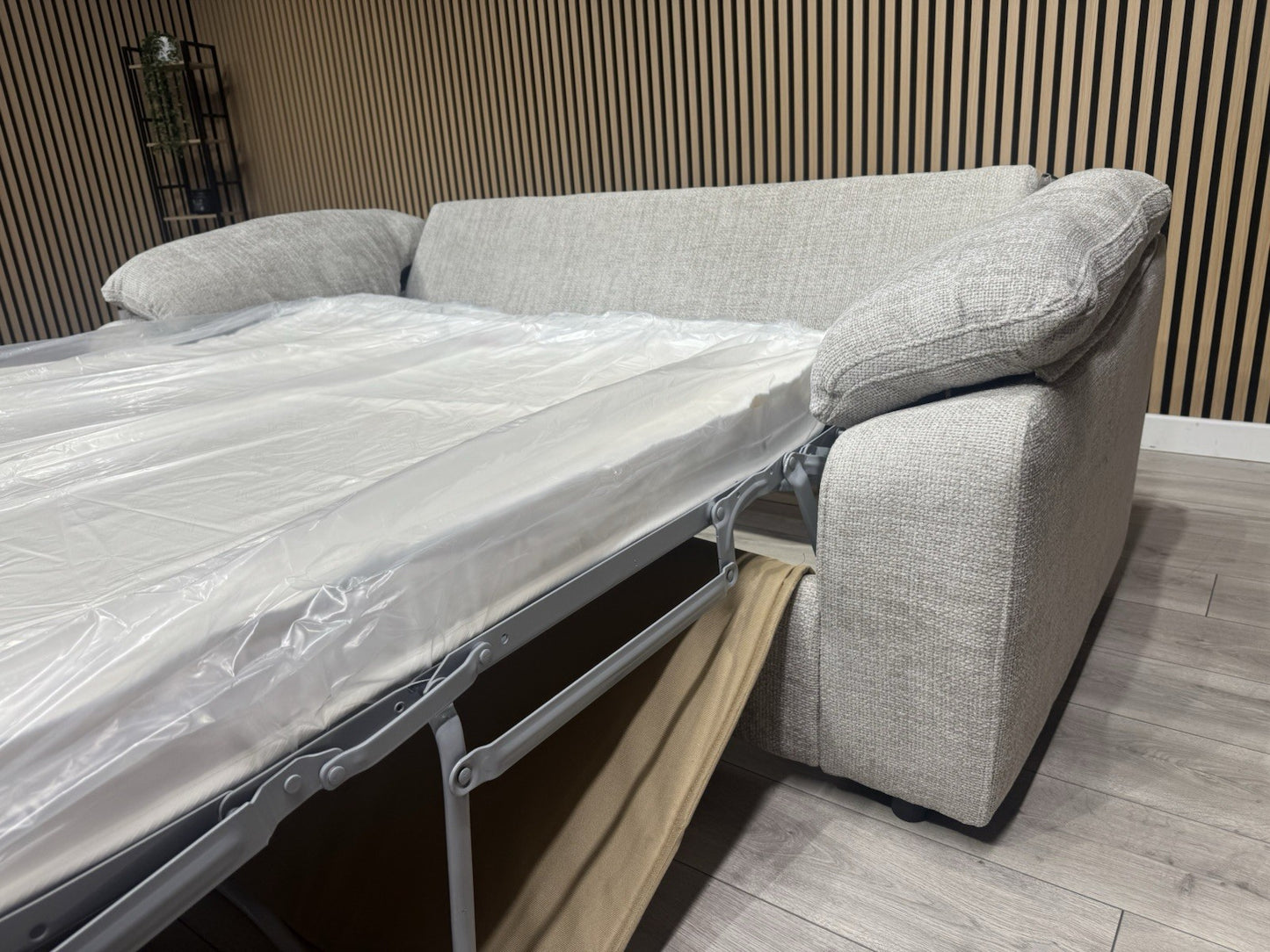 SCS - Hampton Woven Fabric 3 Seater Sofa Bed - RRP: £2000