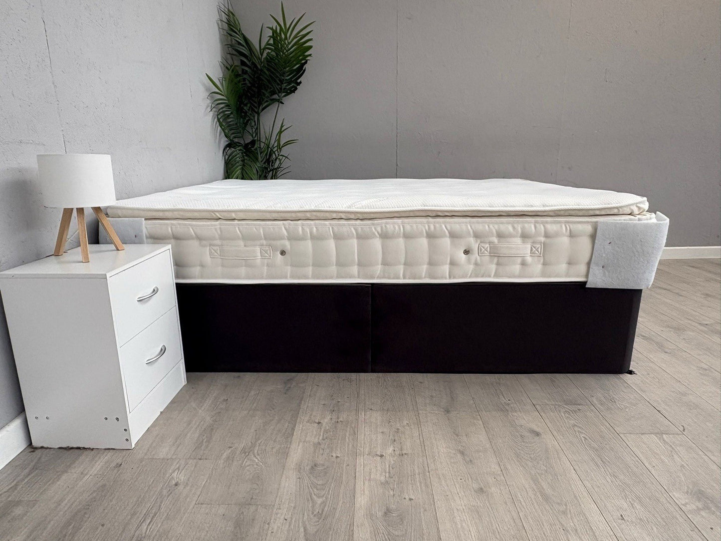 Laura Ashley EMSWORTH 2500 Pocket 5ft Kingsize Mattress - RRP £799