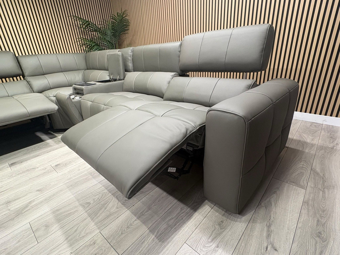 Sofology BARI Large Leather Power Recliner Corner Sofa - RRP £5899