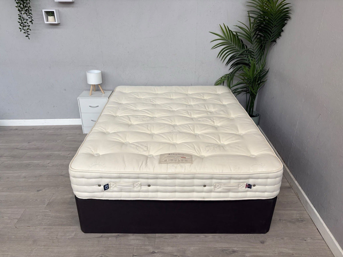 Hypnos Luxurious Earth 04 5FT Kingsize Mattress, Medium - RRP £3,399