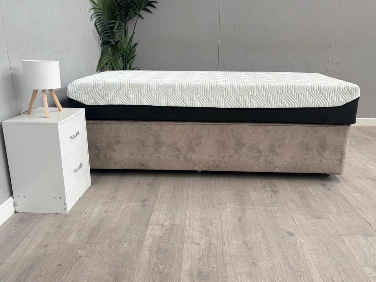 Tempur PRO PLUS Smart Cool 3ft Single 90 x 190cm Mattress, Soft - RRP £1,699