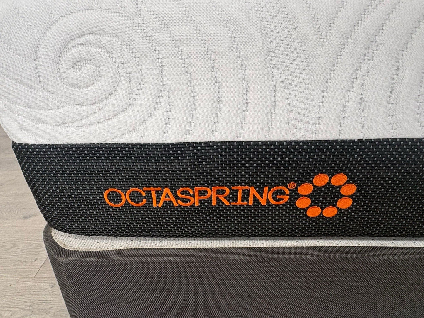 DORMEO Octaspring MISTRAL Memory 5ft Kingsize Mattress, Medium Firm - RRP £1,649