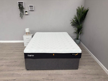 Tempur PRO PLUS Smart Cool 6ft Superking Mattress, Medium / Firm - RRP £2,699