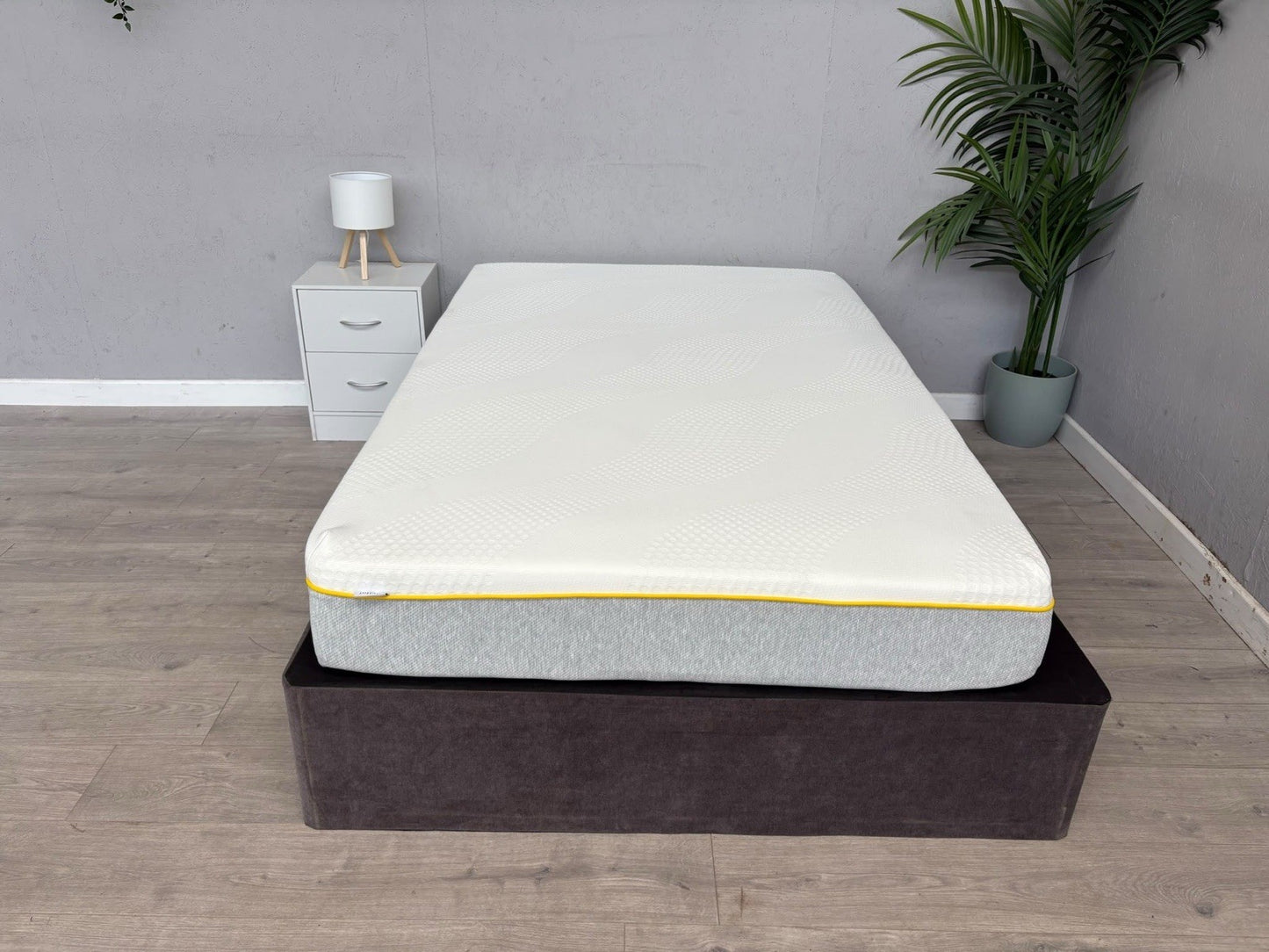 EVE Hybrid Duo 4ft Small Double Mattress, Medium - RRP £599