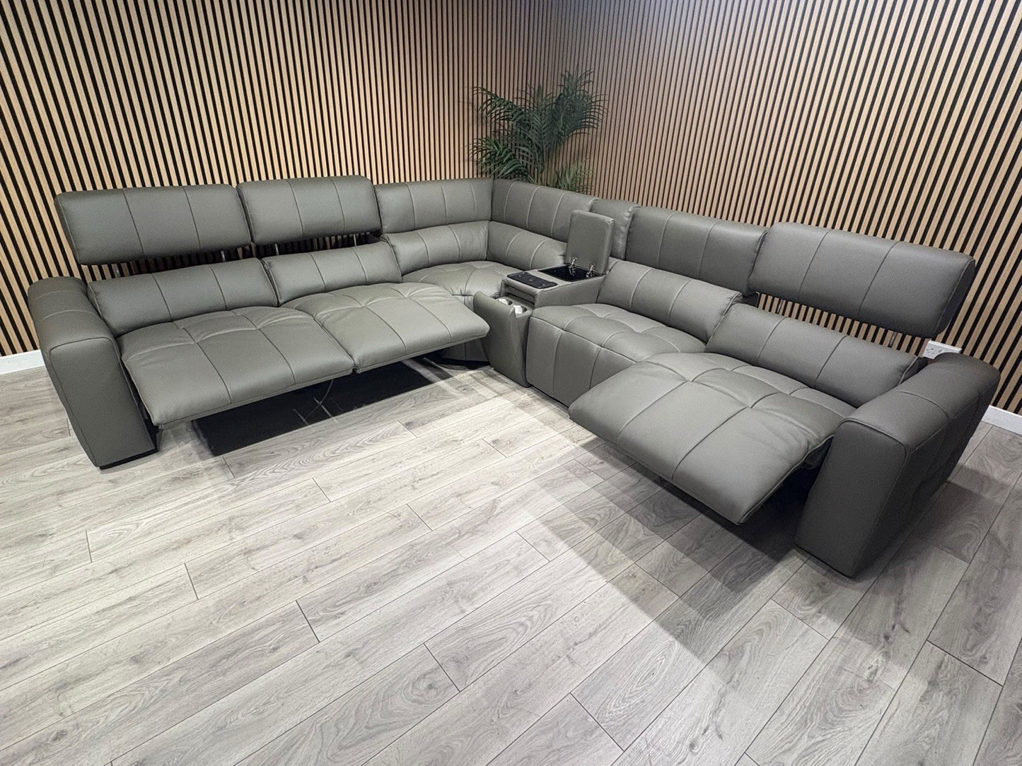 Sofology BARI Large Leather Power Recliner Corner Sofa - RRP £5899
