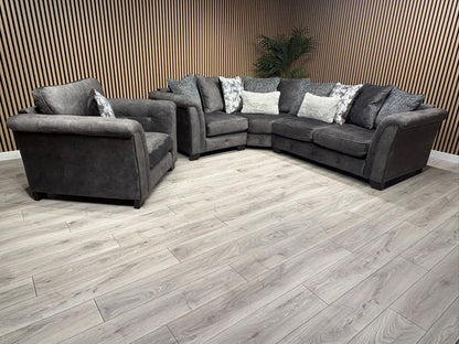 Furniture Village Aura Classic Back RHF Corner Sofa + Love Chair, RRP £4840