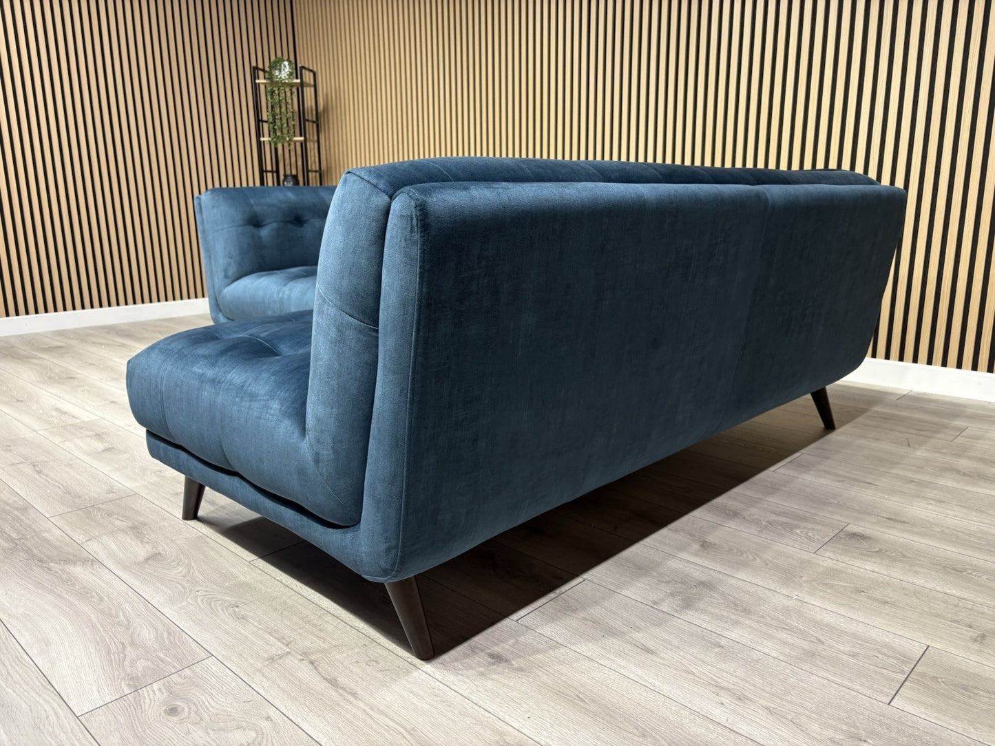 Furniture Village RENE Fabric RHF Chaise Open End Corner Sofa - RRP £1,695