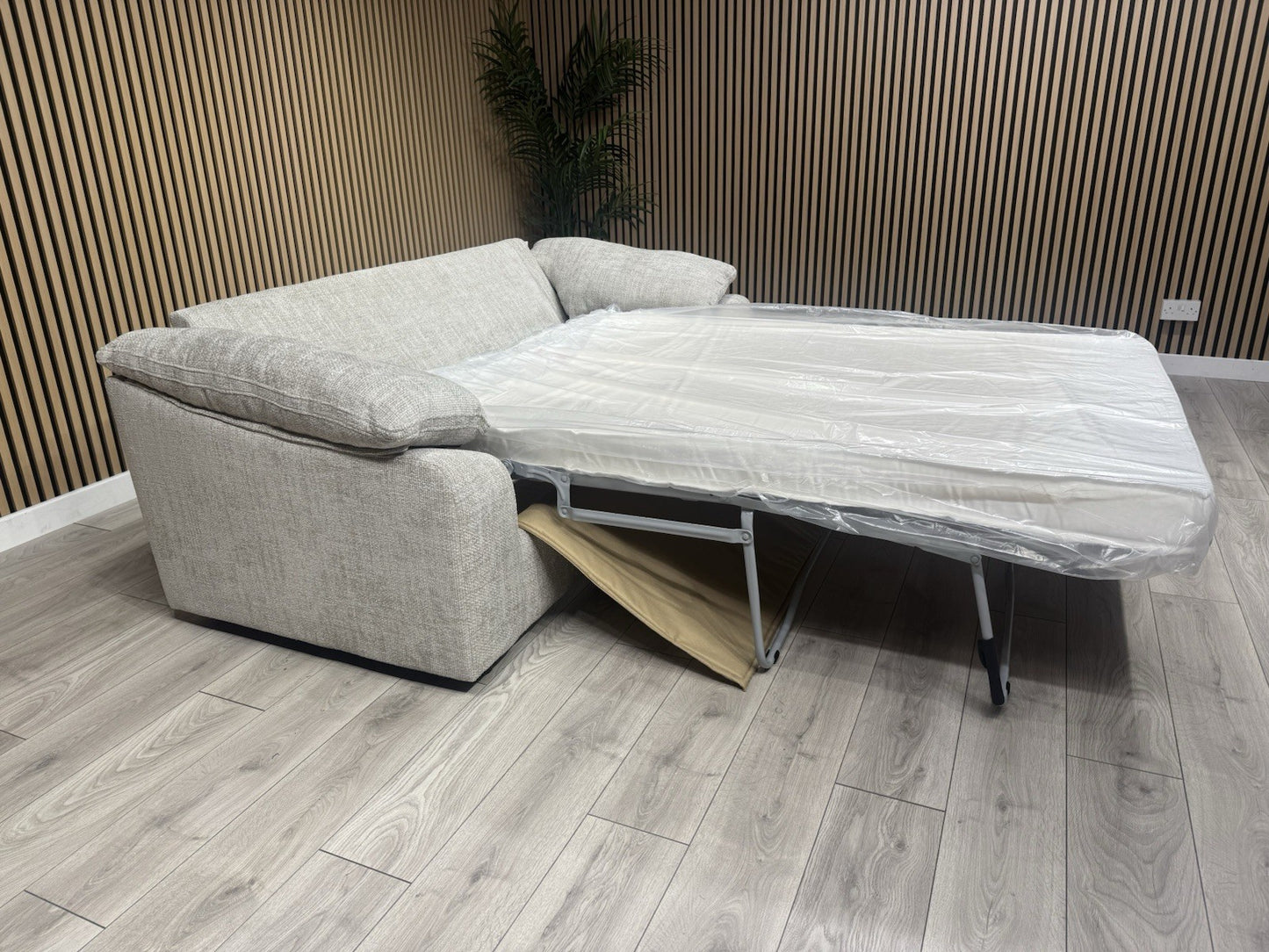 SCS - Hampton Woven Fabric 3 Seater Sofa Bed - RRP: £2000