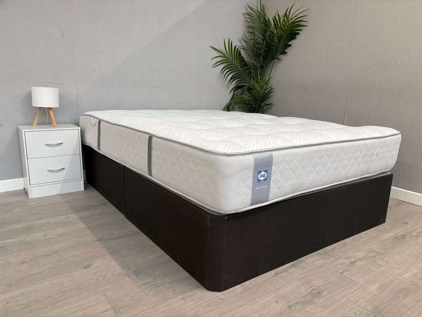 Sealy ORTHO PLUS Gold Firm 5ft Kingsize Mattress - RRP £689