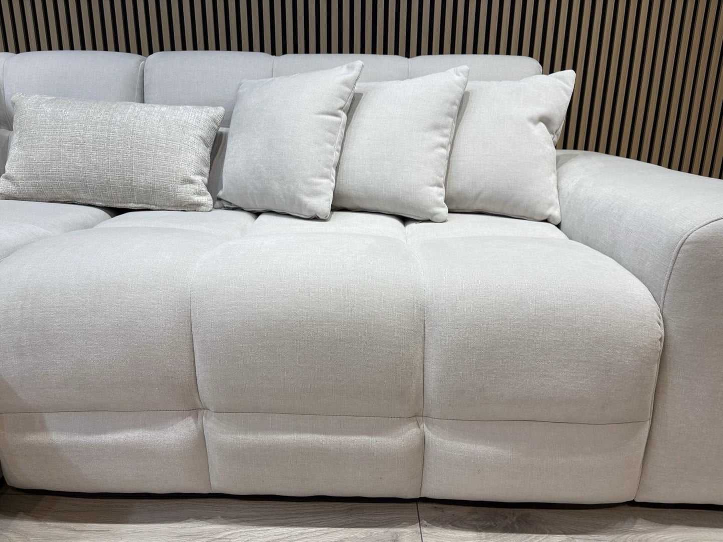 EVE CLOUD Large Fabric 3 Seater LHF Chaise Corner Sofa - RRP £2,299