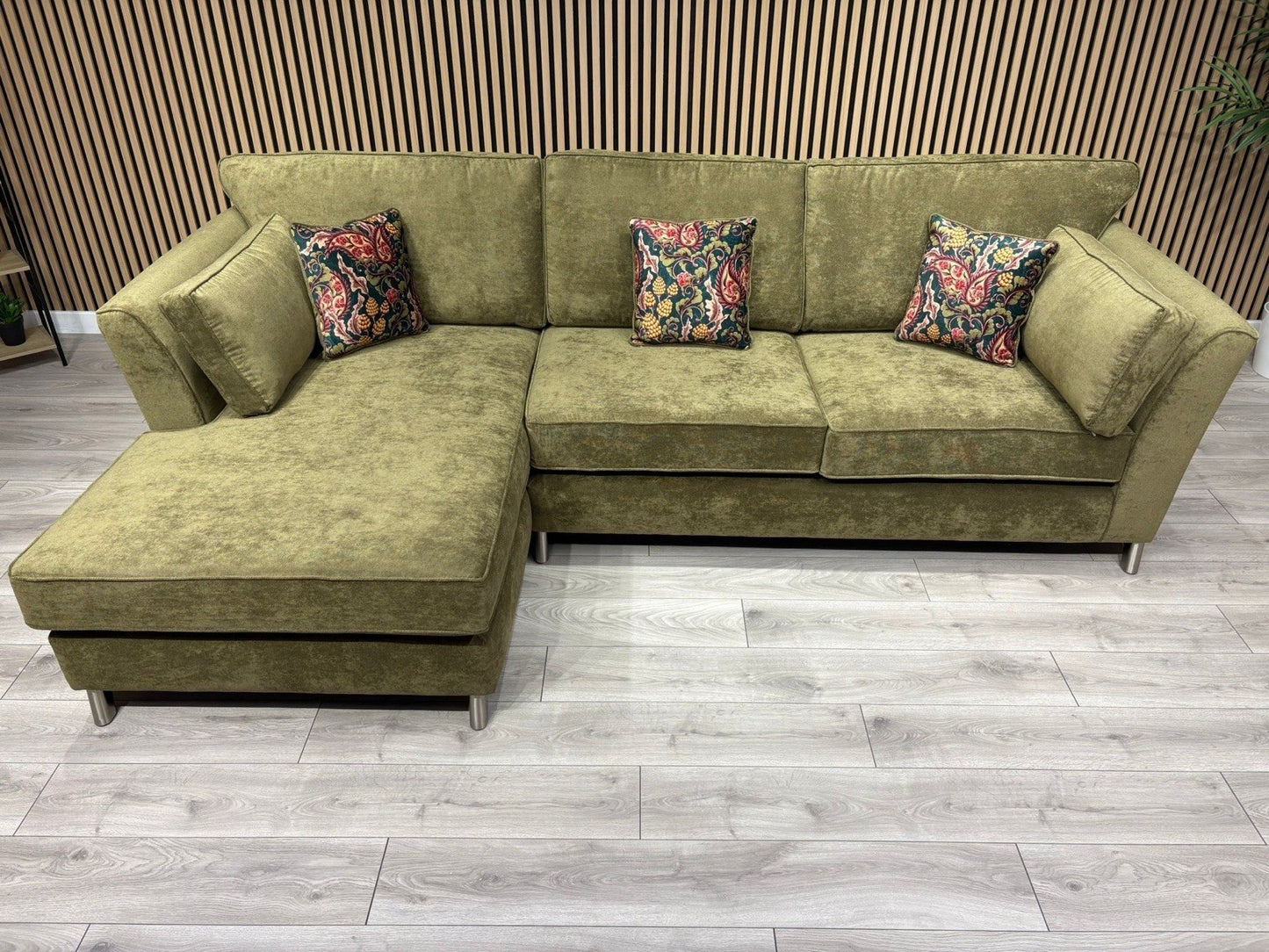 Furniture Village SASHA Fabric Large LHF Chaise Corner Sofa - RRP £3,295