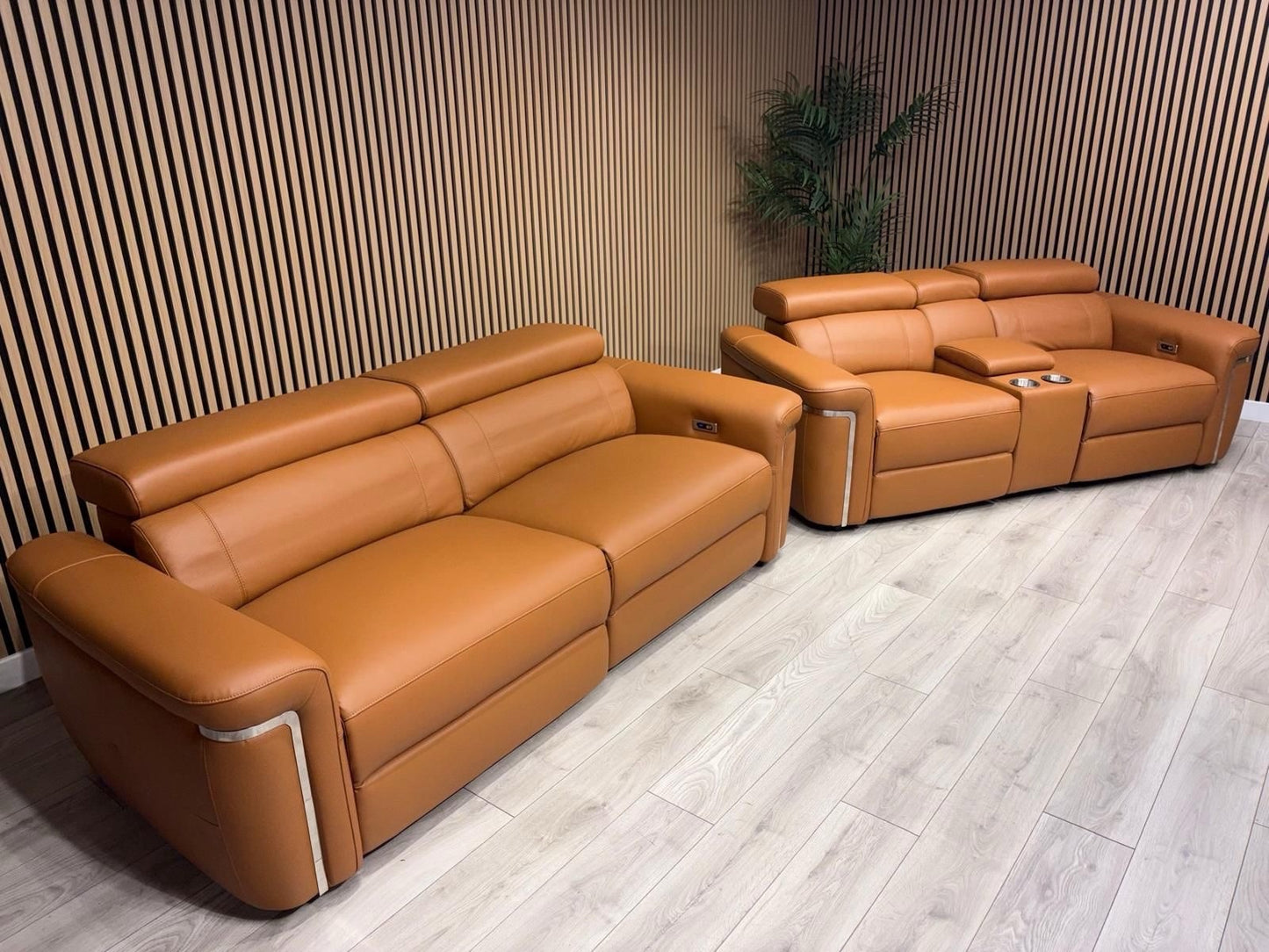 VENICE Leather 3 Seater + 2 Seater Console Power Recliner Sofa Set - RRP £4,598
