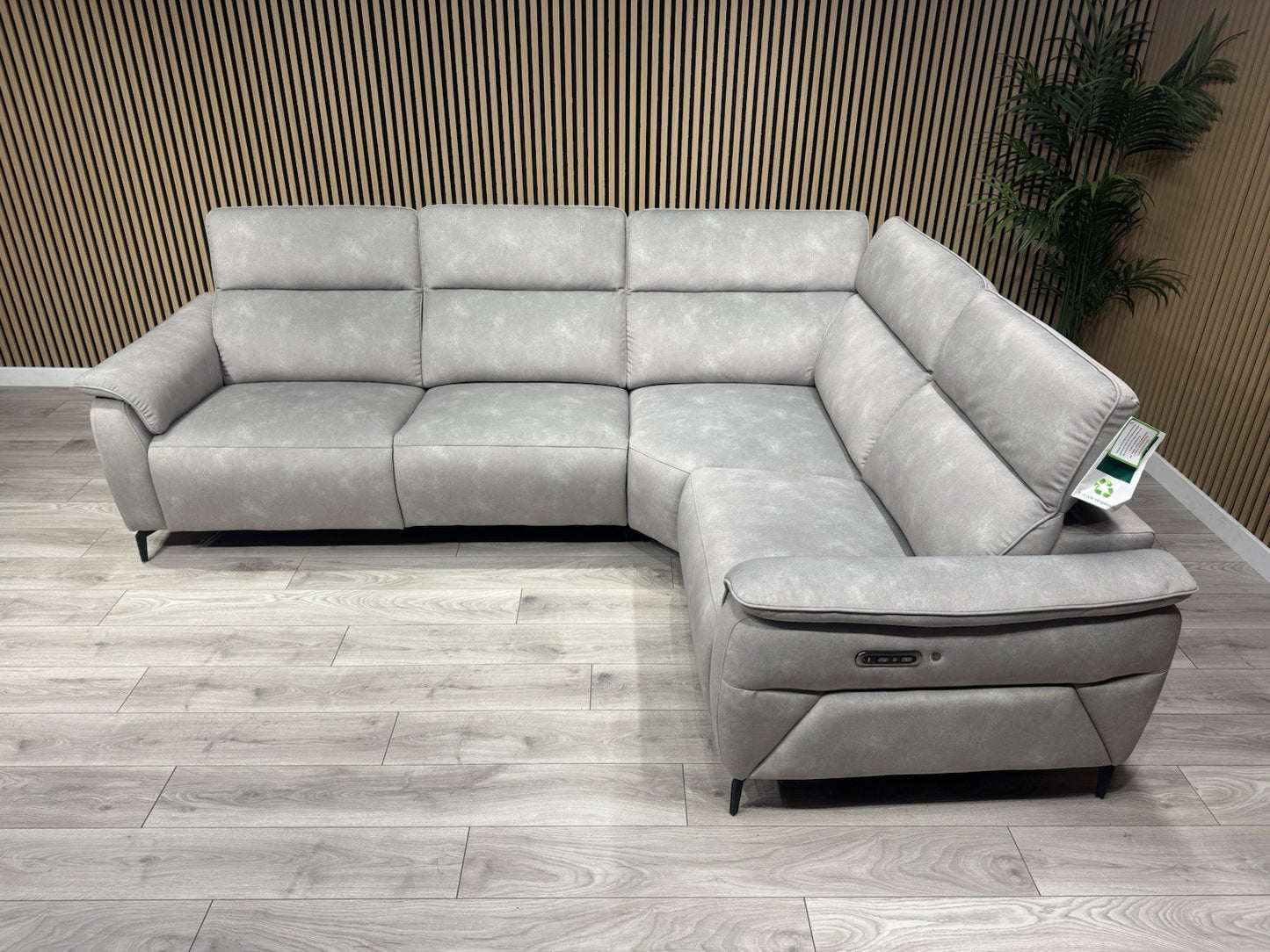 Furniture Village EZRA Style Fabric RHF Corner Sofa Power Recliners - RRP £3295