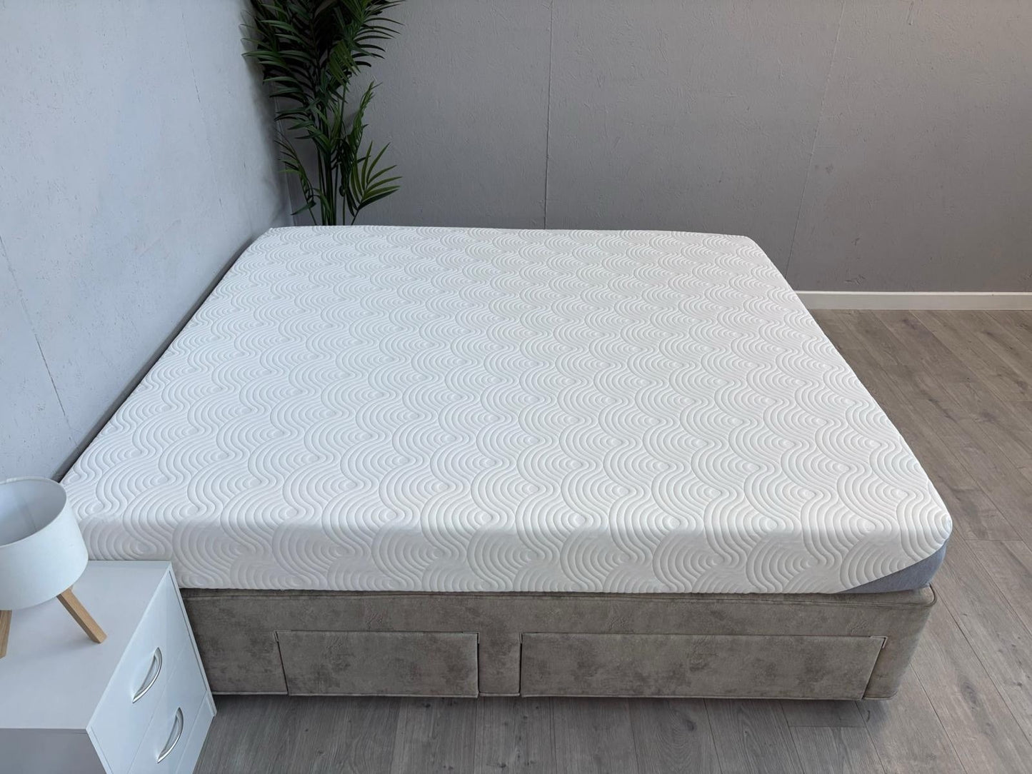 Tempur ONE 6ft Superking Mattress, Soft - RRP £1,799
