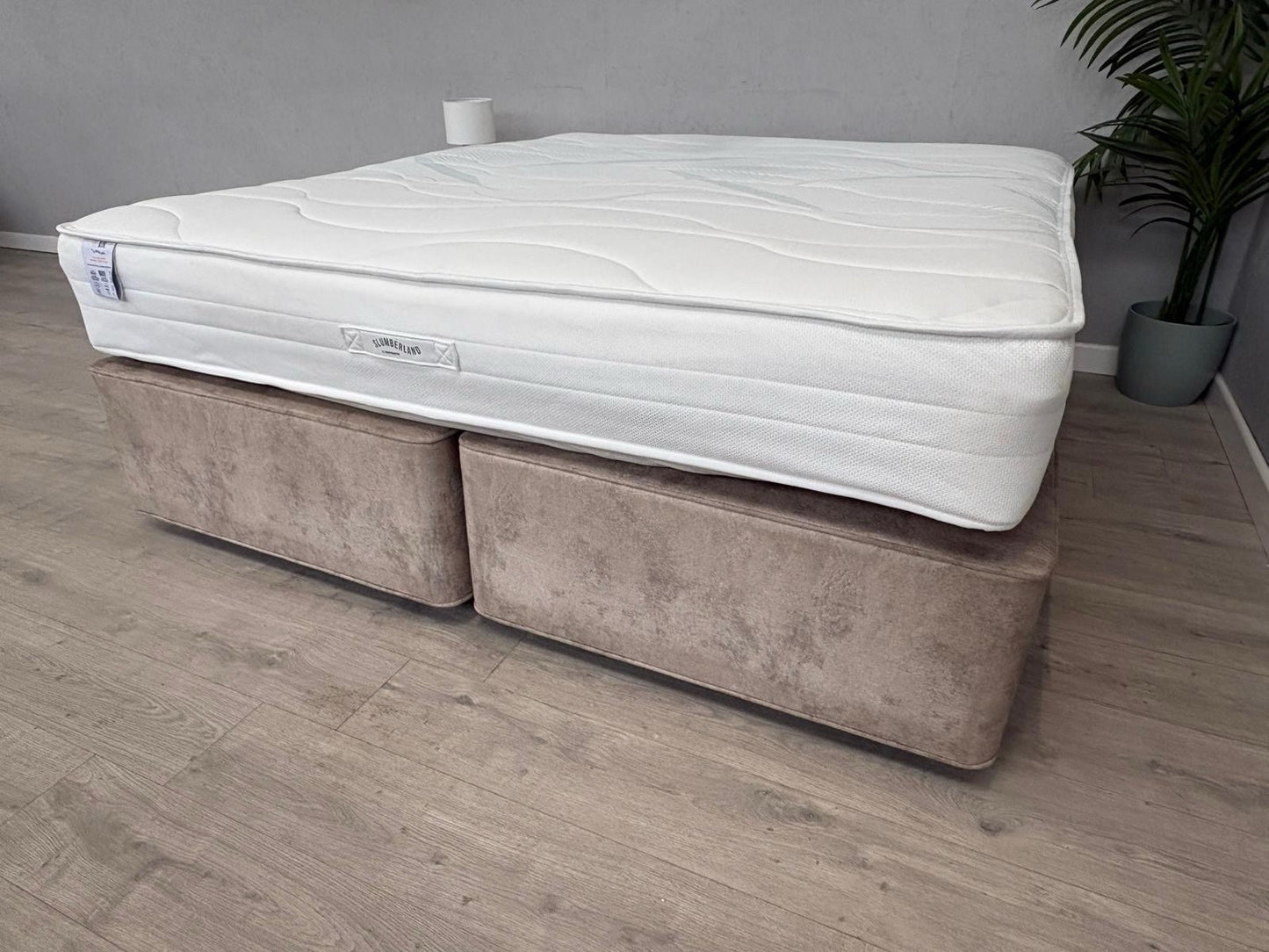 Slumberland AIR 2 Memory 6ft Superking Mattress, Medium - RRP £949