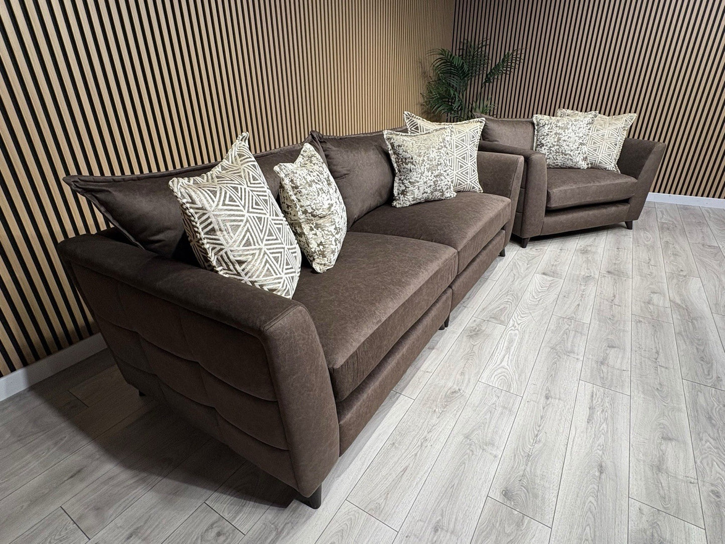 Ashley Manor SAN MATTEO 4 Seater Sofa + Love Chair Set - RRP £5290
