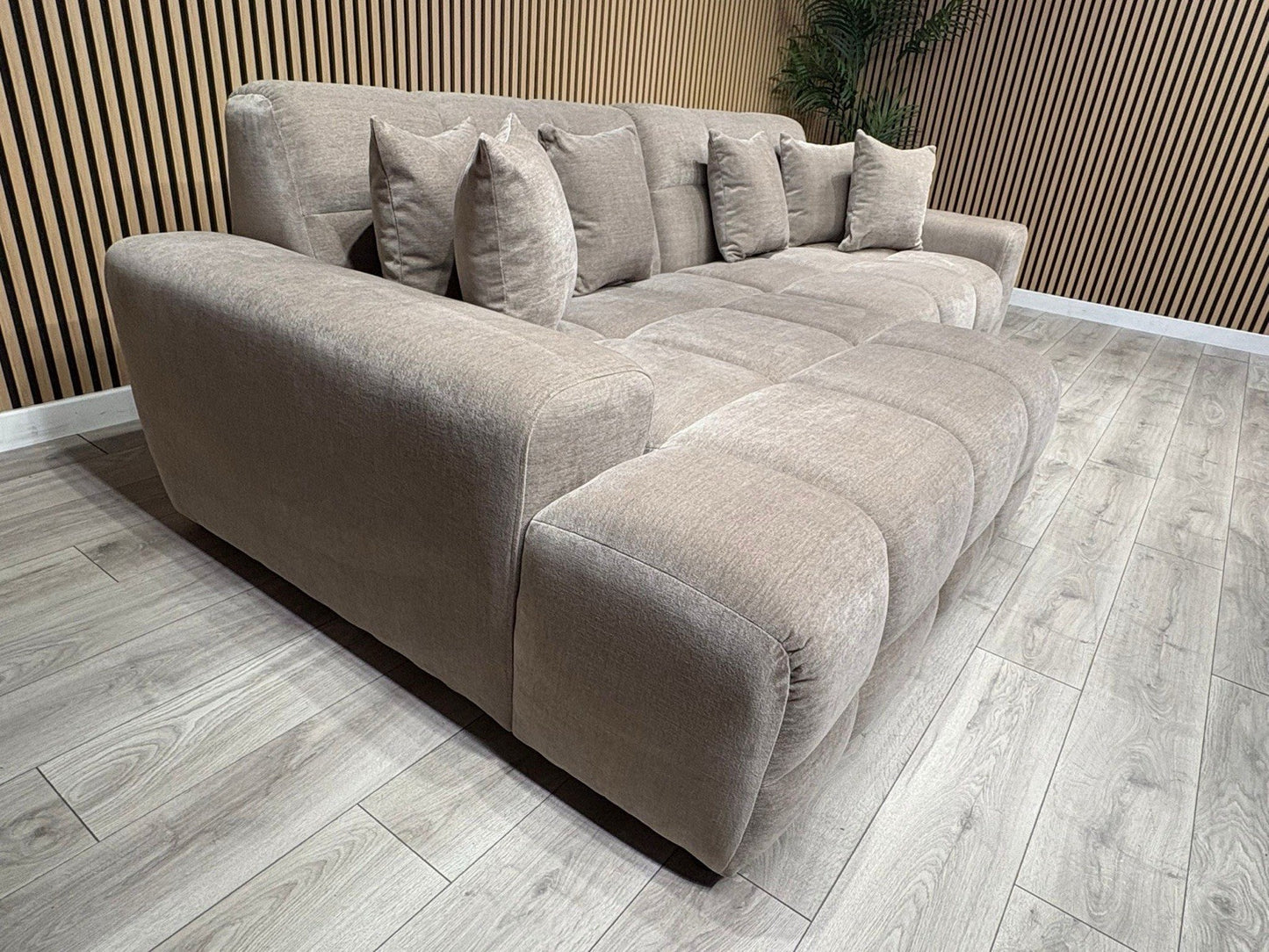 EVE CLOUD Large Fabric 3 Seater LHF Chaise Corner Sofa - RRP £2,299