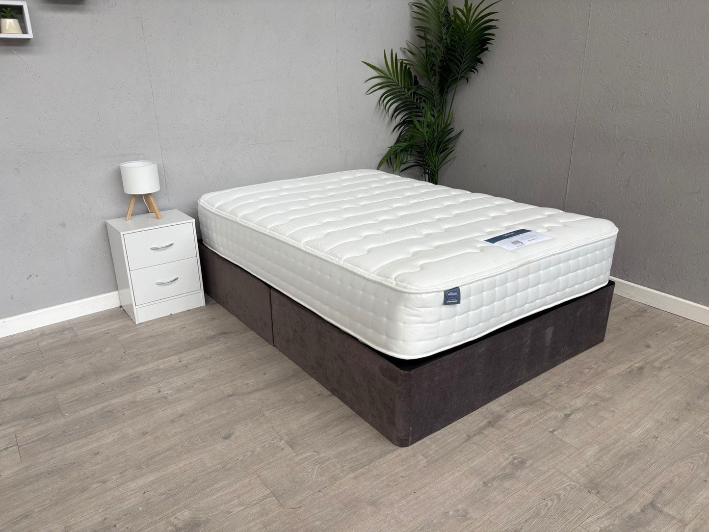 Silentnight Pocket Luxury 2800 Pocket Sprung 4ft 6 Double Mattress - RRP £699