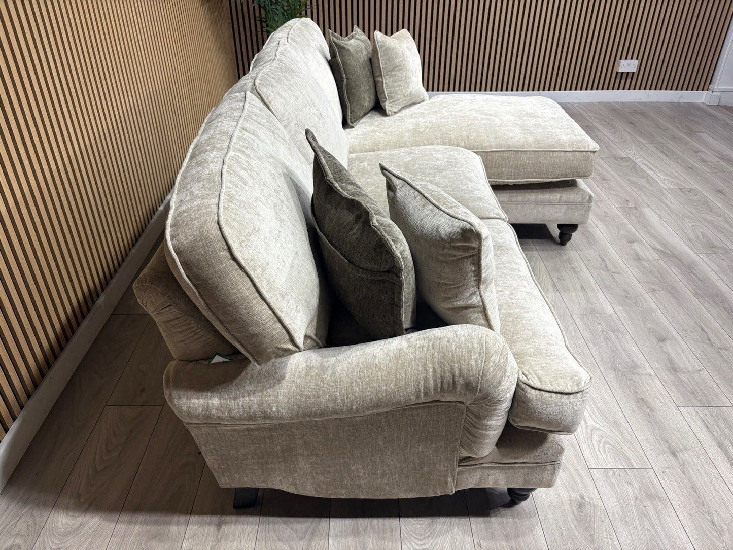 Laura Ashley HERITAGE Style Fabric 3 Seater Chaise Sofa - RRP £2,800