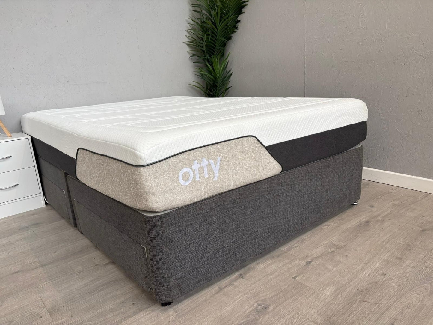 OTTY Pure Hybrid 4000 Pocket Sprung 5ft Kingsize Mattress - RRP £999