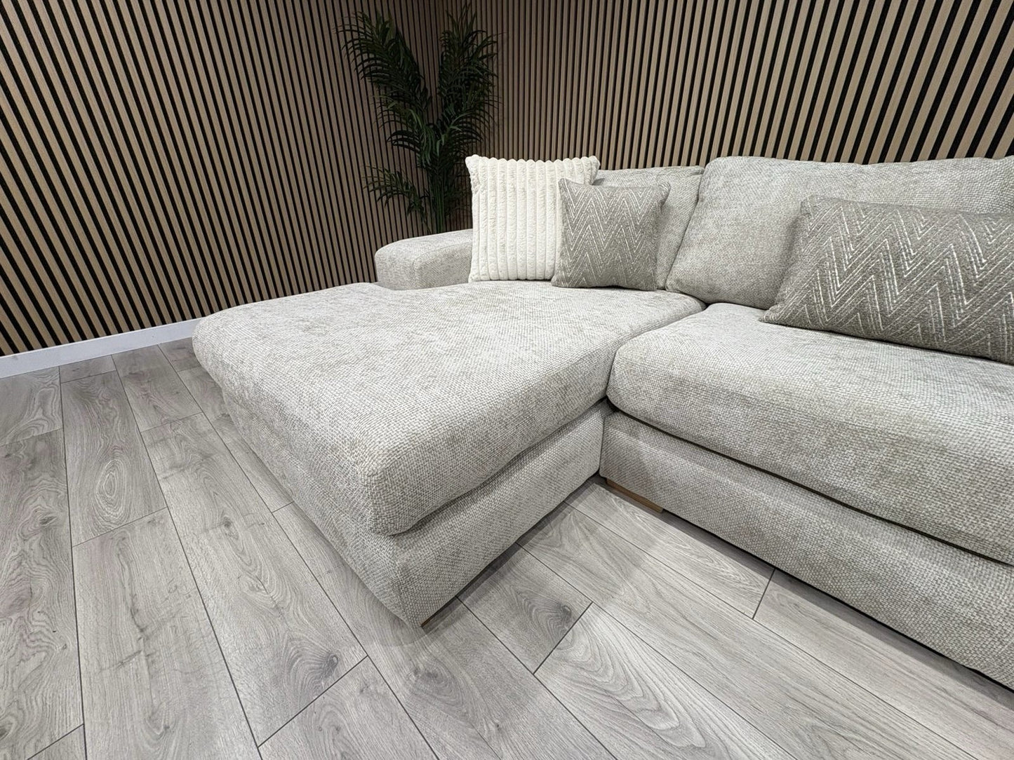 DFS Sample - Pandora LHF Large Chaise Corner Sofa - RRP: £3495