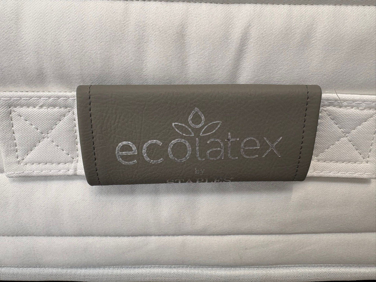 Staples Eco Latex Refresh Pocket 3000 4ft 6 Double Mattress - RRP £1,399