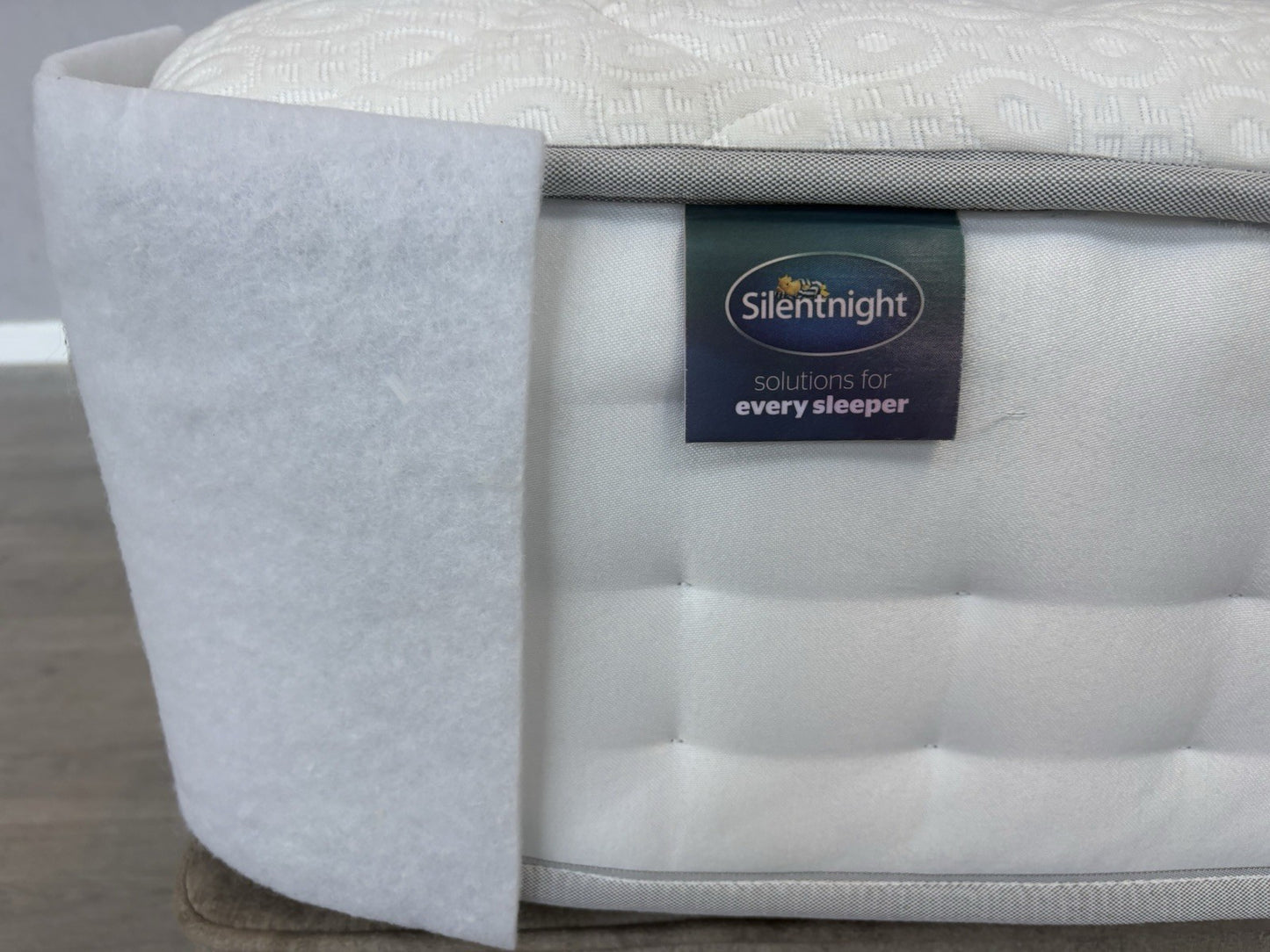 Silentnight 2800 Pocket Memory 6ft Superking Mattress - RRP £1,099
