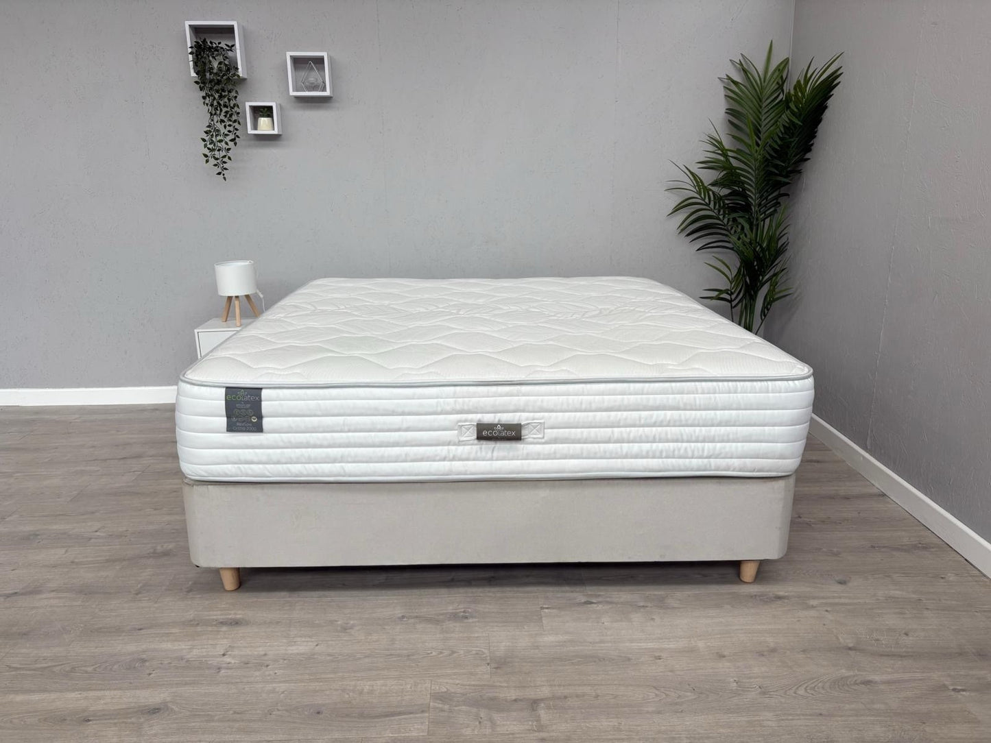 Staples and Co. Eco Latex Restore Ortho 2000 Mattress, 6ft Superking - RRP £1499