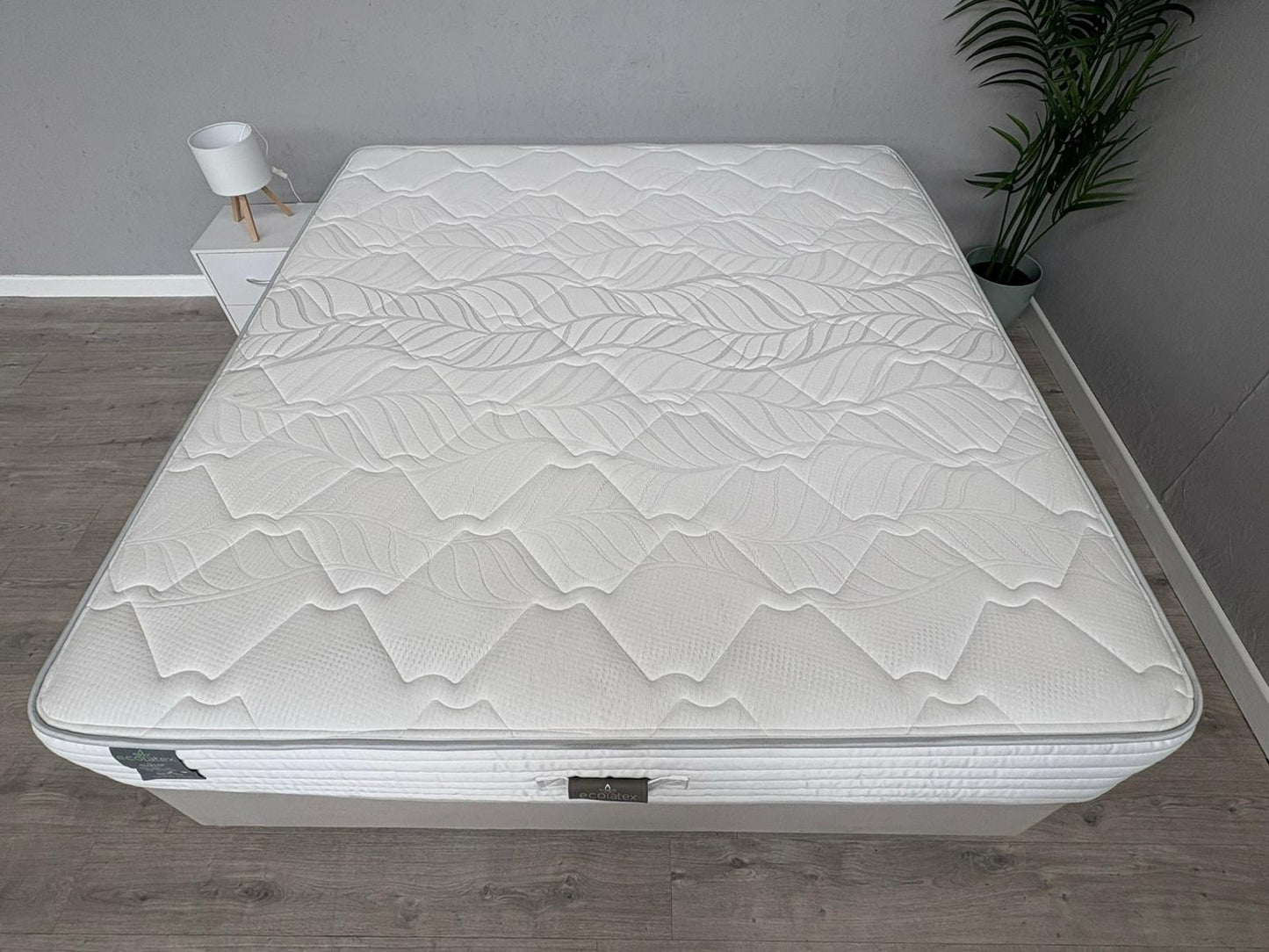 Staples and Co. Eco Latex Restore Ortho 2000 Mattress, 6ft Superking - RRP £1499