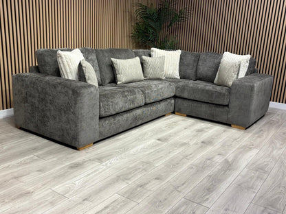 DFS Sample Pandora Fabric RHF 2c1 Corner Sofa RRP: £3295