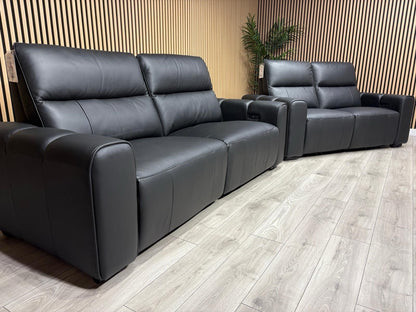 DFS Sample Bellagio Leather 3 Seater + 2 Seater Sofa Set, Power Recliners RRP: £3840