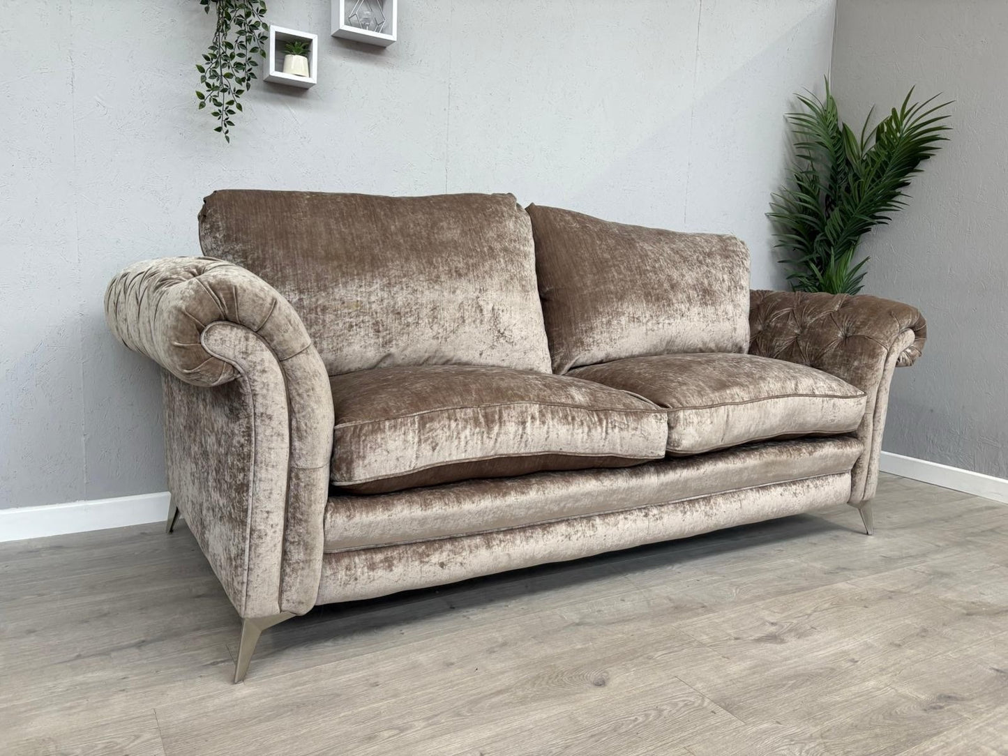 DFS Loch Leven Fabric 3 Seater Chesterfield Sofa - RRP £1499 Ex Display