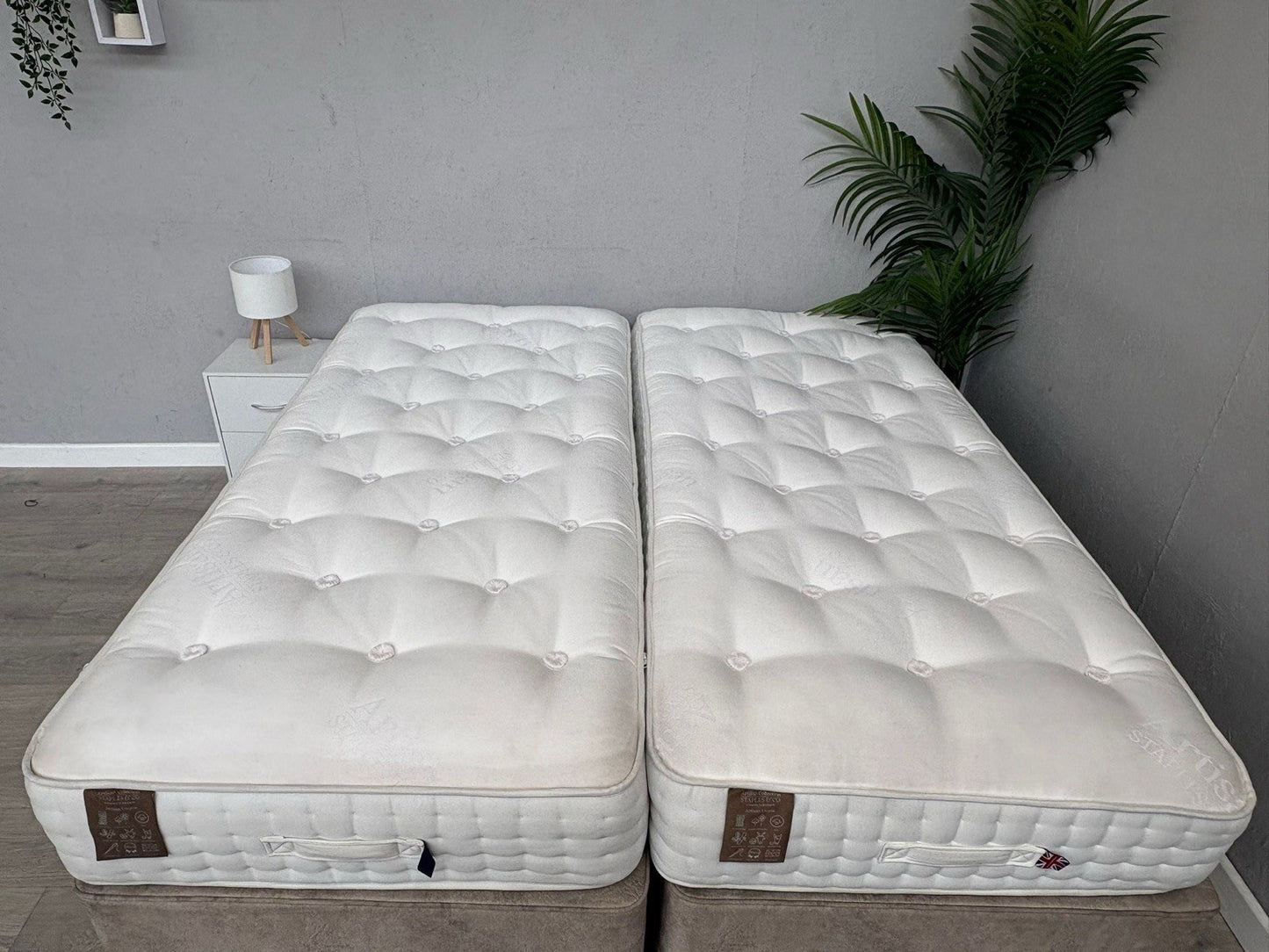 Staples and Co. Artisan UTOPIA 6ft Superking Zip & Link Mattress - RRP £2,999
