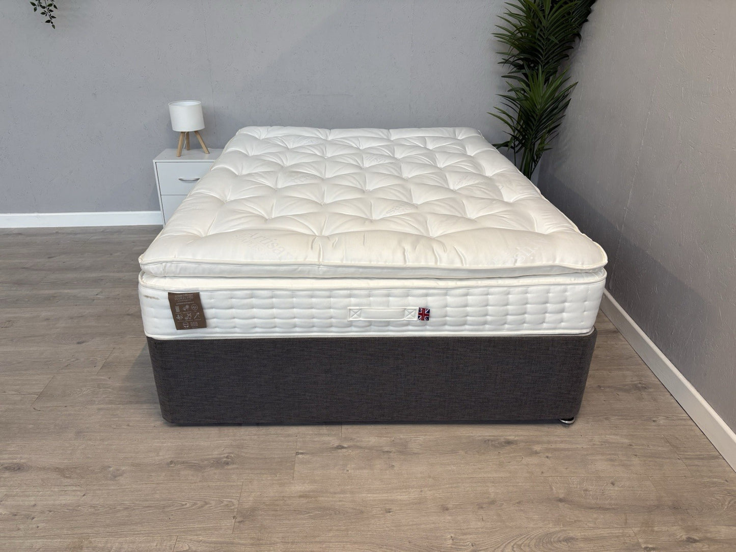 Staples and Co. Artisan INDULGENCE 5ft Kingsize Mattress, Medium - RRP £1,799