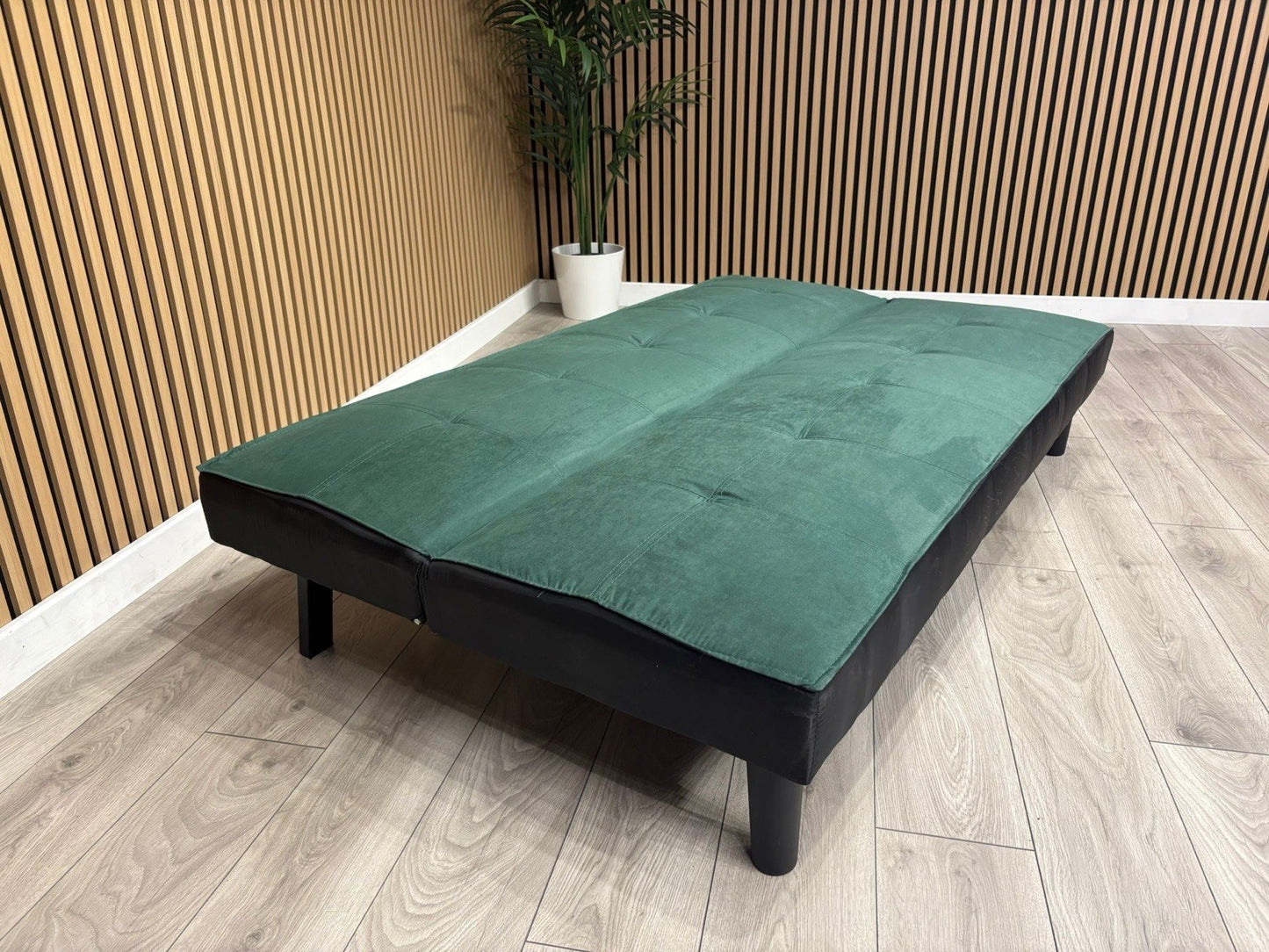 Futon Click Clack 3 Seater Sofa Bed - RRP: £249