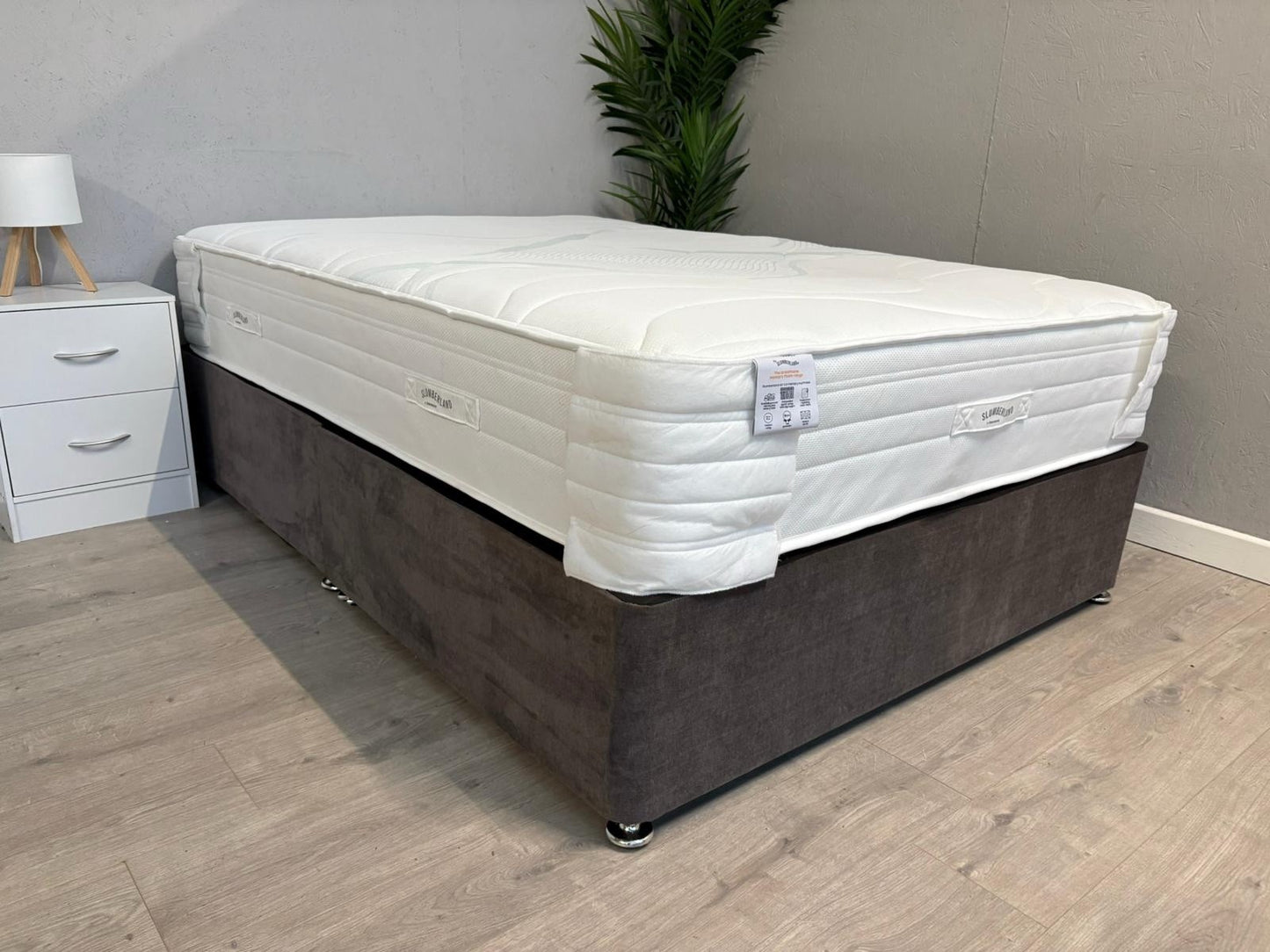 Slumberland AIR 3 Memory 4ft 6 Double Mattress, Extra Firm - RRP £899