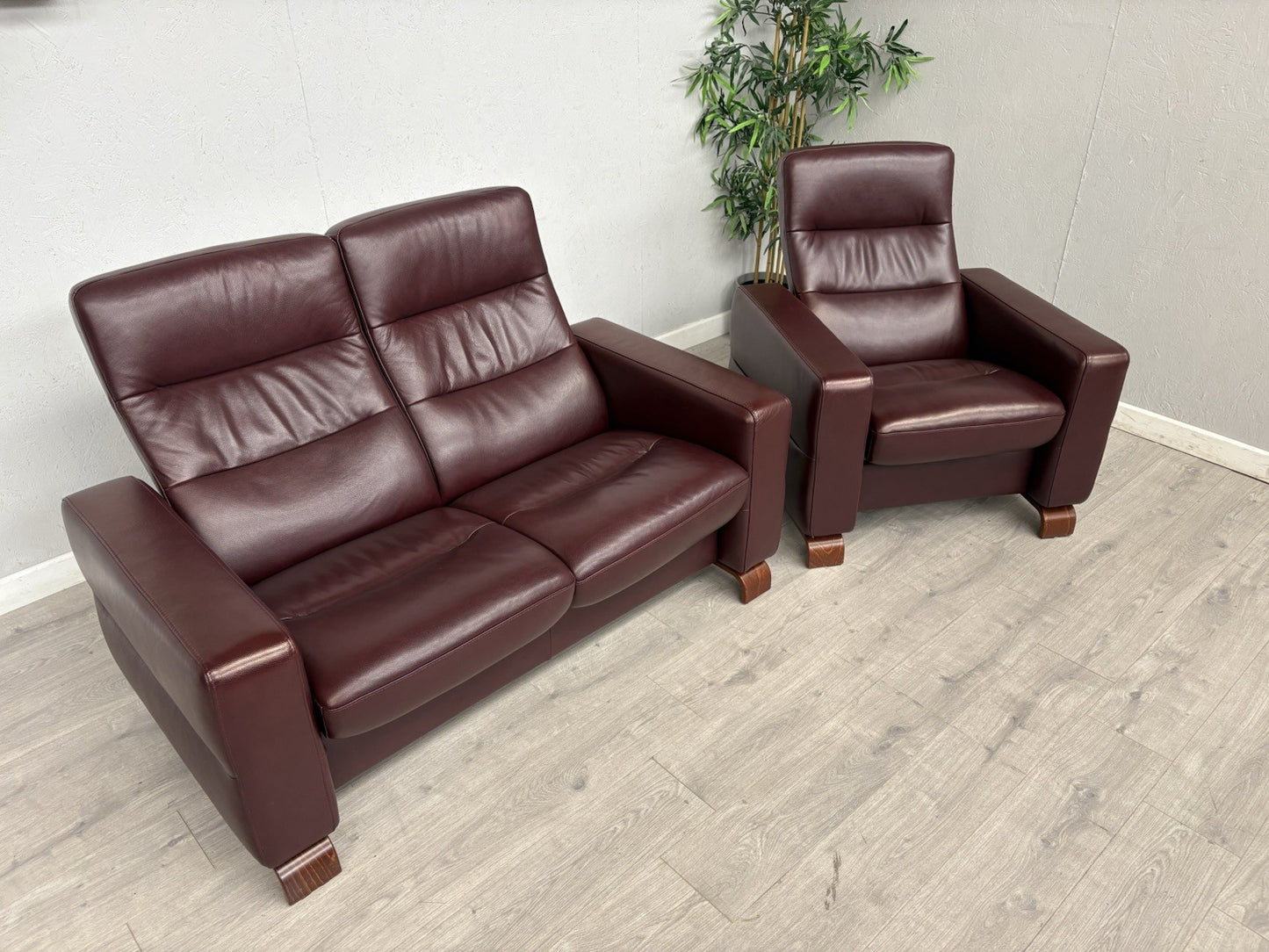 Stressless WAVE Leather High Back 2 Seater Sofa + Armchair  - RRP £4,998