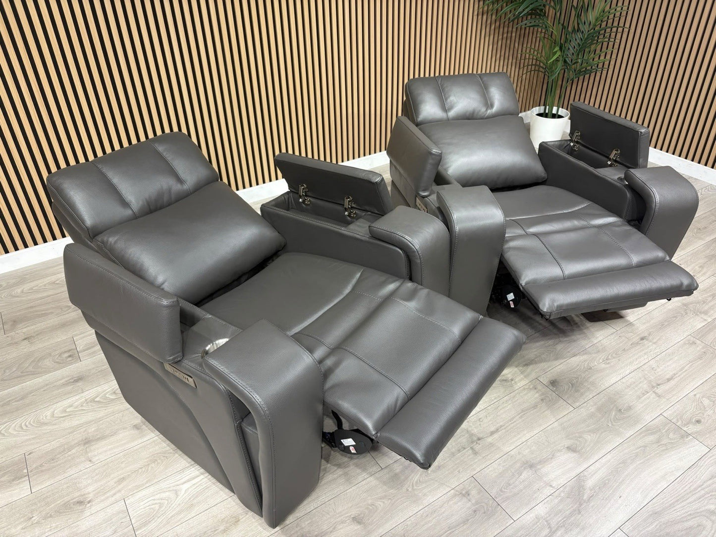 SCS Adstock x2 Leather Power Recliner Chairs with Power Head Tilt RRP £2258