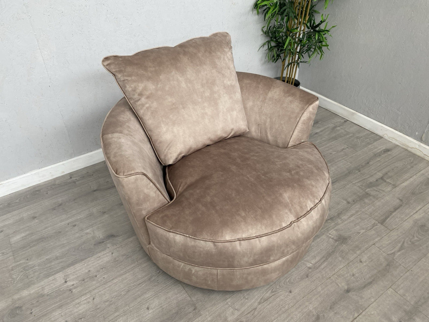 Furniture Village LEGEND Fabric Swivel Chair / Armchair - RRP £799