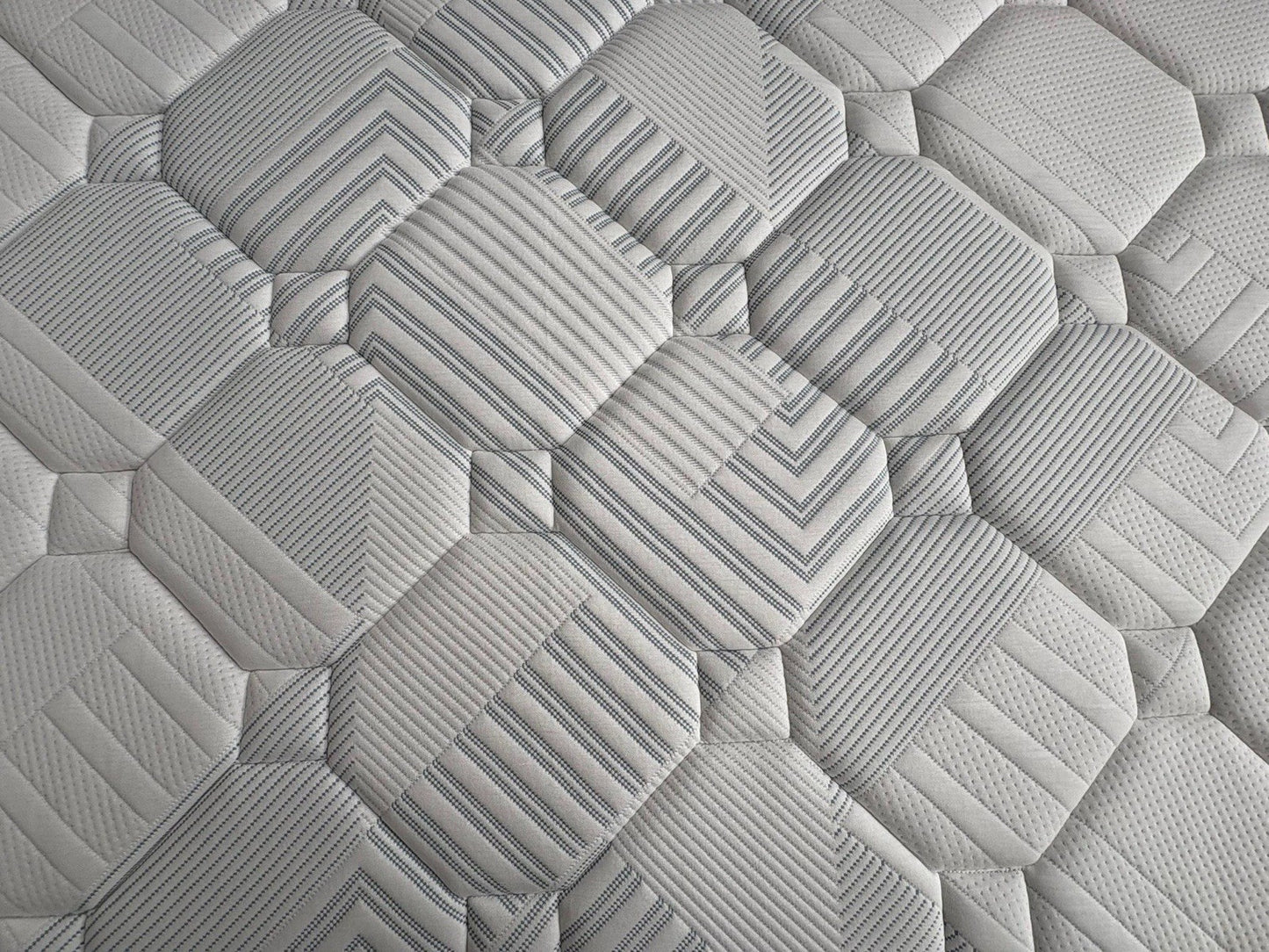 Sealy Elevate NEWTON 4ft 6 Double Mattress, Firm - RRP £1,399