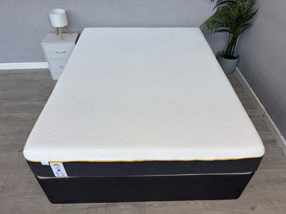 EVE Pure Memory 5ft Kingsize Mattress, Medium - RRP £1,199
