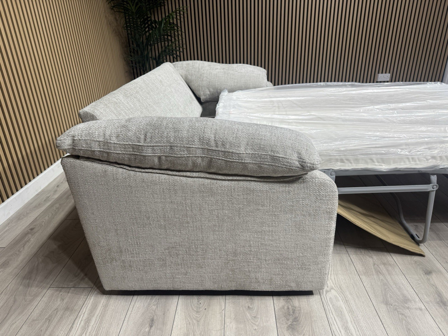 SCS - Hampton Woven Fabric 3 Seater Sofa Bed - RRP: £2000