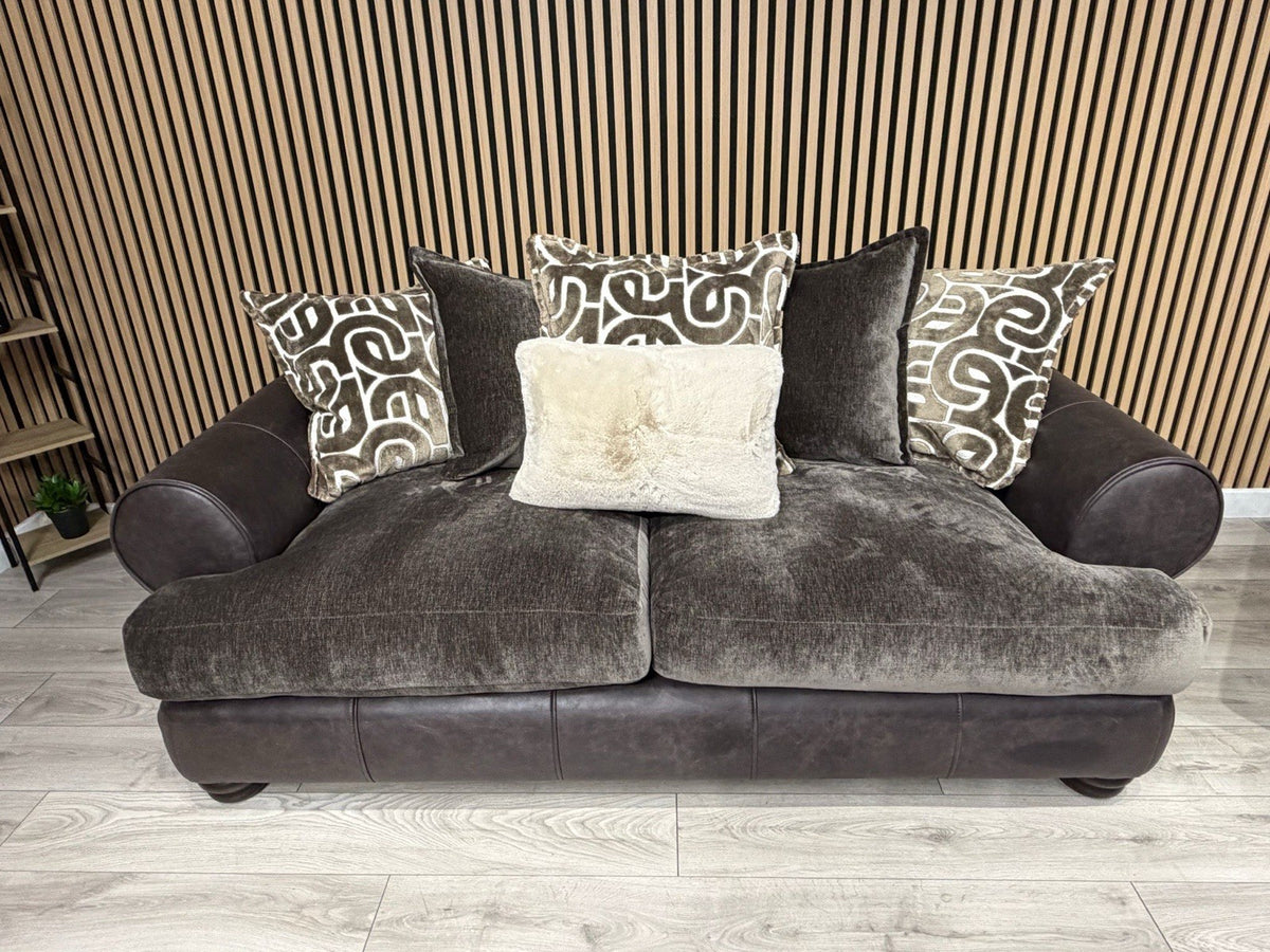 Viscount Fabric 3 Seater Sofa + Love Chair Set - RRP £3898 (PRE ORDER 6-8 WEEKS)