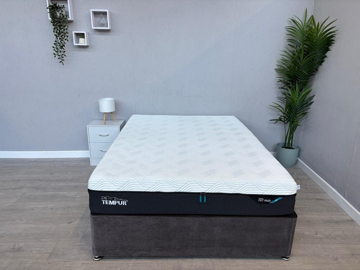 Tempur PRO PLUS Smart Cool 4ft 6 Double Mattress, Soft - RRP £2,299