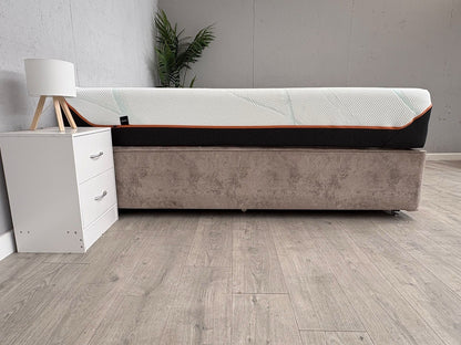 Tempur-Pedic Luxe Adapt 6ft Superking Mattress, Firm ( SEE PICTURES ) RRP £2,999