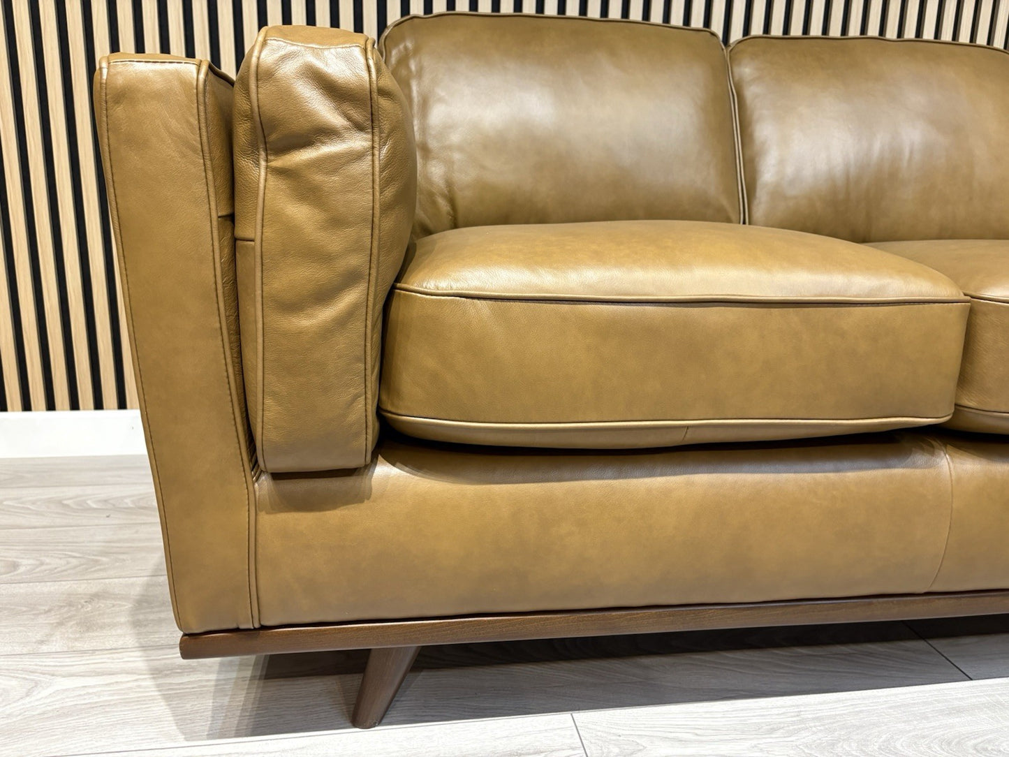 John Lewis Sample VALENCIA 3 Seater + 2 Seater Leather Sofa Set - RRP £4,398